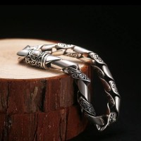 Swirling Wind Limpid Silver Luxury Bracelet
