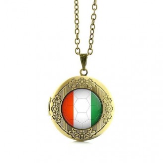 Italy Flag Locket Necklace [2 Variants]