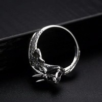 Shining Saphira Dragon Silver Ring