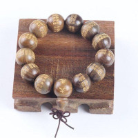 Hand-carved Sandalwood Buddhist Prayer Bracelet