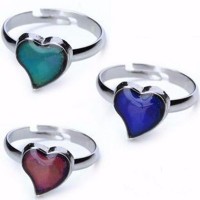 Adjustable Romantic Heart Mood Ring
